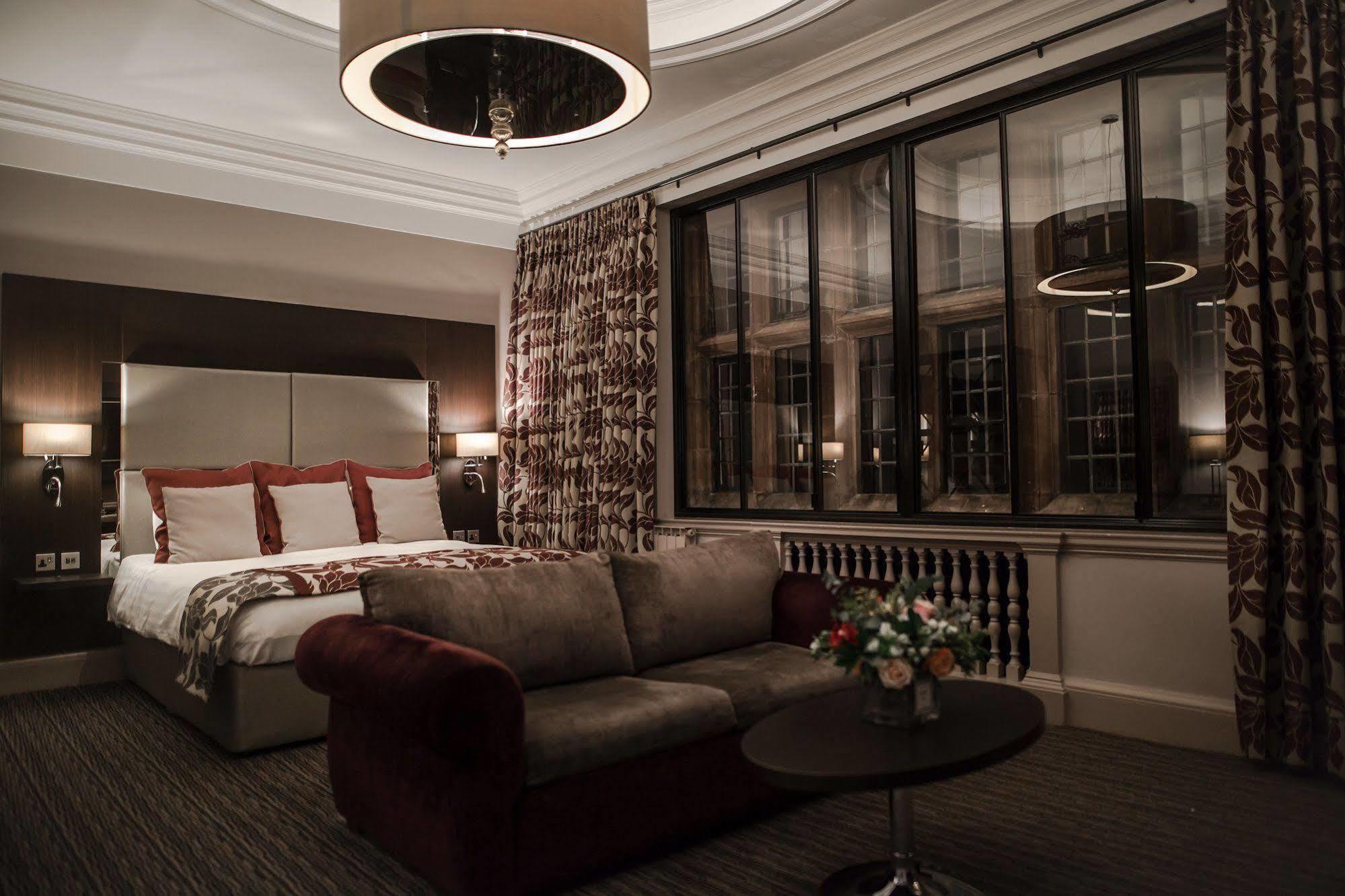 Abbey House Hotel Барроу-ин-Фернесс Экстерьер фото